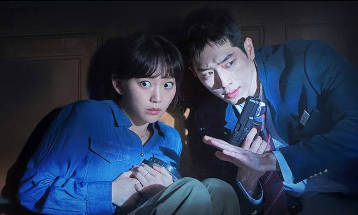 Undercover High School mang đến cho Seo Kang Jun cơ hội kết hợp diễn xuất hành động, hài hước và tình cảm. Ảnh: NSX