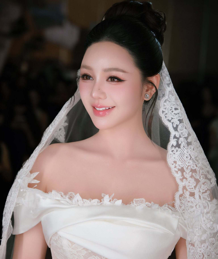 Quỳnh Kool khá kín tiếng và không thường xuyên công khai chuyện tình cảm. Ảnh: FBNV