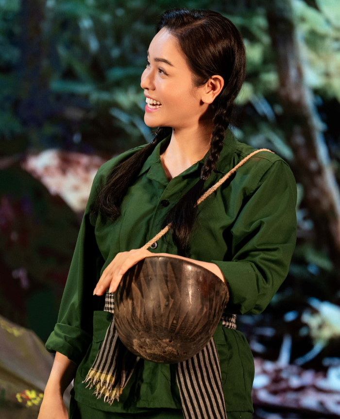 Nhật Kim Anh trong Cuốn Truyện Bị Đốt.