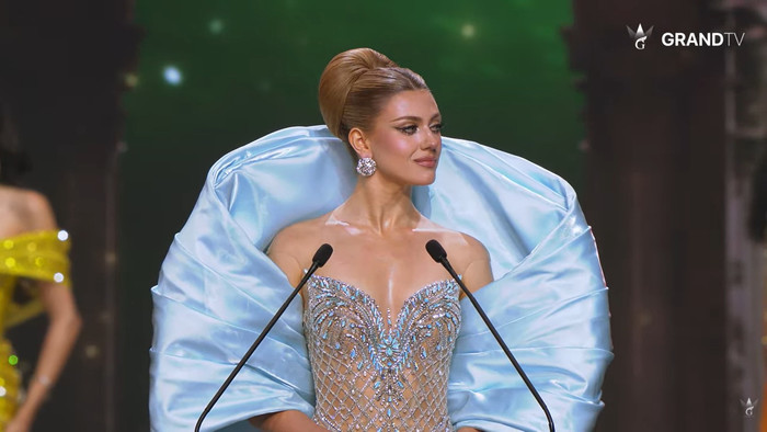 Trực tiếp chung kết Miss Grand International 2026: Emoura Phạm bản lĩnh thi ứng xử khi lọt Top 11 Ảnh 2