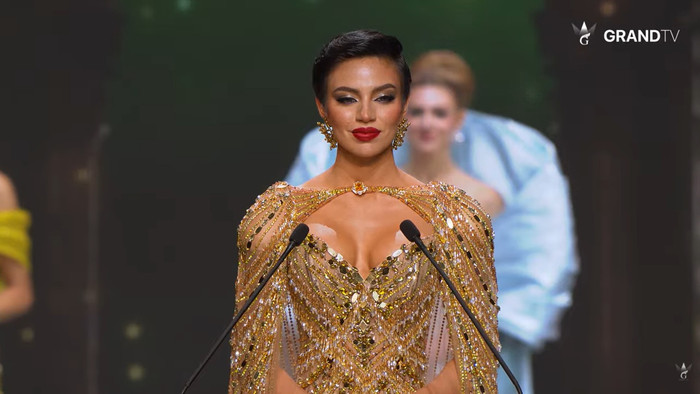 Trực tiếp chung kết Miss Grand International 2026: Emoura Phạm bản lĩnh thi ứng xử khi lọt Top 11 Ảnh 3