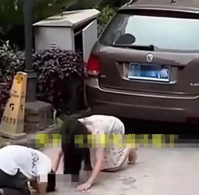 Bạn trai tuyên bố hủy hôn, cô gái 26 tuổi lập tức quỳ xuống cầu xin một điều Ảnh 3