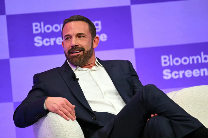 Ben Affleck có những chia sẻ đáng chú ý về cuộc sống gia đình và mối quan hệ với vợ cũ Jennifer Garner.