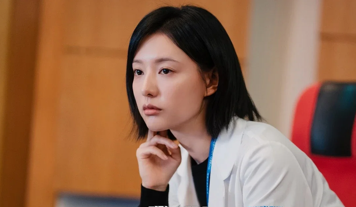 Bộ phim đánh dấu sự trở lại của Kim Ji Won sau thành công của Queen of Tears.&nbsp;