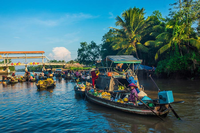 Khung cảnh bình dị, gần gũi của bà con Cần Thơ trên chợ nổi. Ảnh: mekongprincess.com.vn