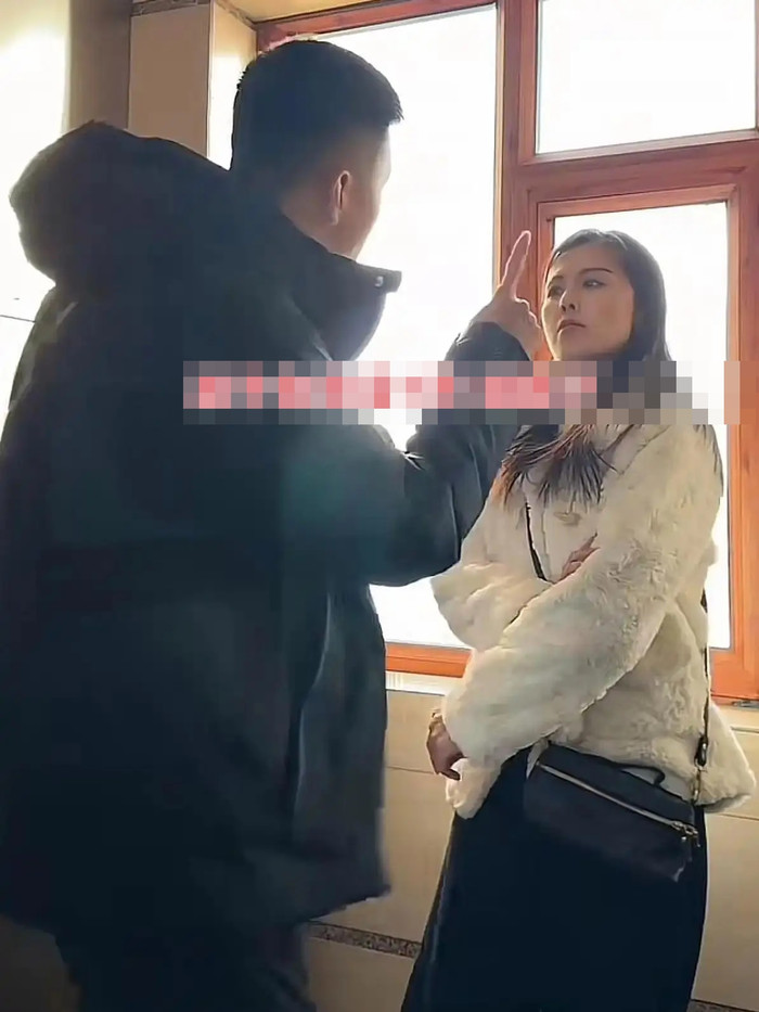 Mang bệnh trở về xin chồng cũ tái hợp sau 5 năm, người phụ nữ nhận câu trả lời phũ phàng Ảnh 2