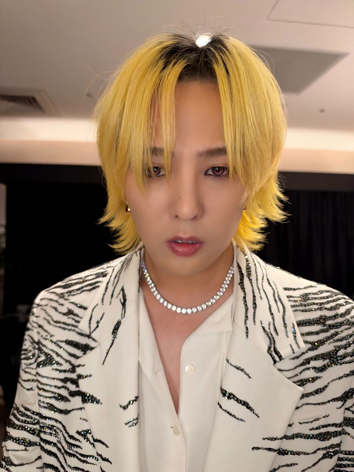 G-Dragon chia sẻ lại những khoảnh khắc đáng nhớ trong chuyến lưu diễn tại Đài Loan.