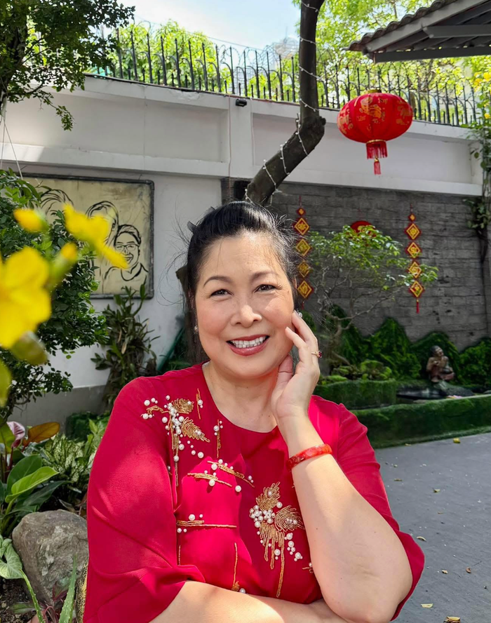 NSND Hồng Vân.