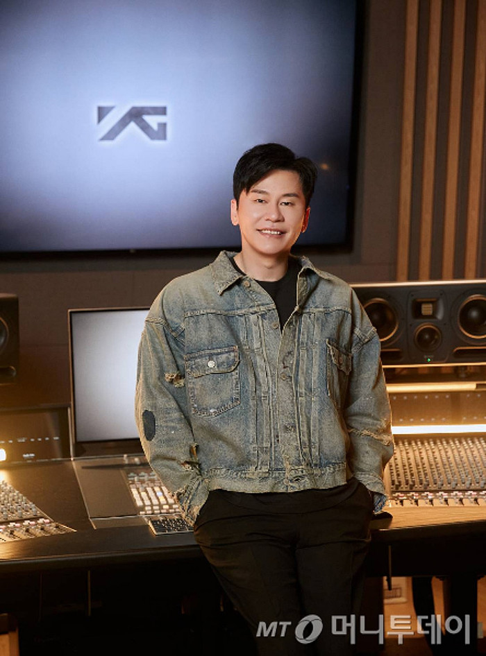 YG công bố kế hoạch ra mắt nhóm nam, nhóm nữ mới: Sẵn sàng đối đầu với Lee Soo Man? Ảnh 2
