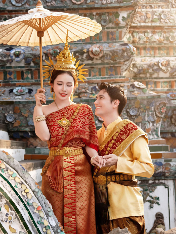 Việt Anh và Quỳnh Nga.