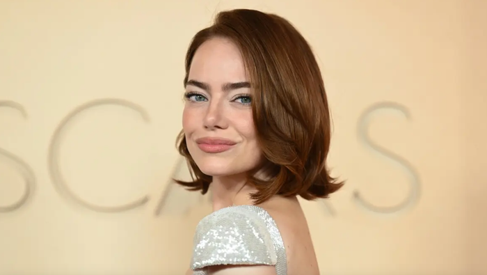 Emma Stone có cơ hội bổ sung đề cử Oscar thứ 8 nhờ vai trò nhà sản xuất phim The Debut. Ảnh: Penske Media