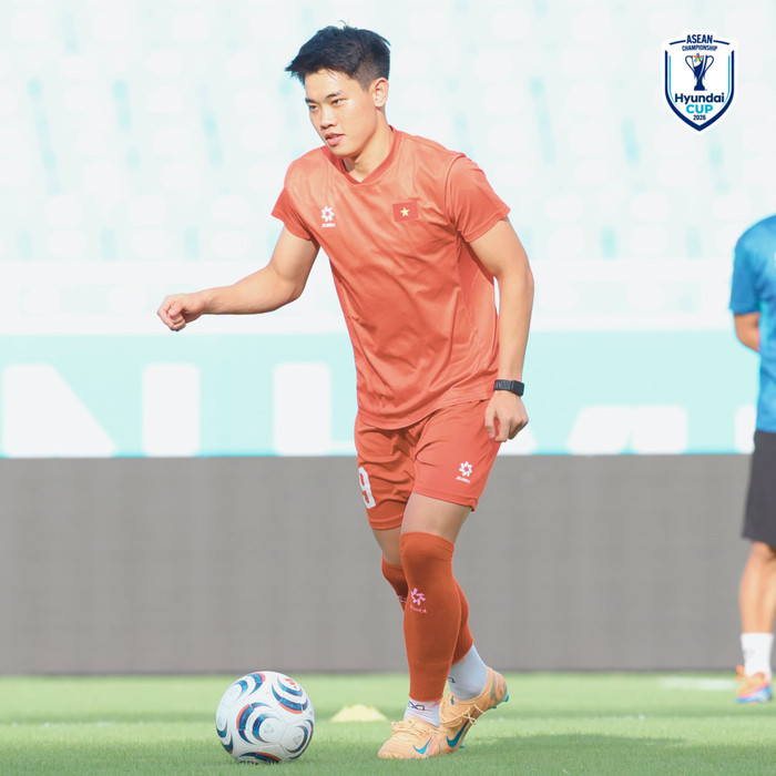 Đình Bắc đang có phong độ cao, nhưng án treo giò hai trận từ AFC có thể khiến tuyển Việt Nam mất tiền đạo quan trọng ở 2 trận đầu của Asian Cup 2027. Ảnh: ASEAN United FC