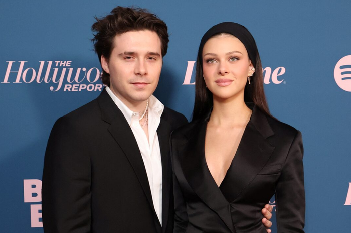 Brooklyn Peltz Beckham và Nicola Peltz Beckham tham dự Gala thường niên vinh danh phụ nữ trong lĩnh vực giải trí do The Hollywood Reporter tổ chức tại Los Angeles, California, Mỹ, ngày 7/12/2022. Ảnh: REUTERS/Mario Anzuoni.