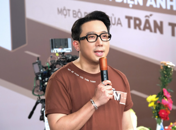 Trấn Thành cho biết anh quyết định thực hiện Em sau khi có sự rung động mạnh mẽ với câu chuyện của bộ phim. Ảnh: ĐPCC
