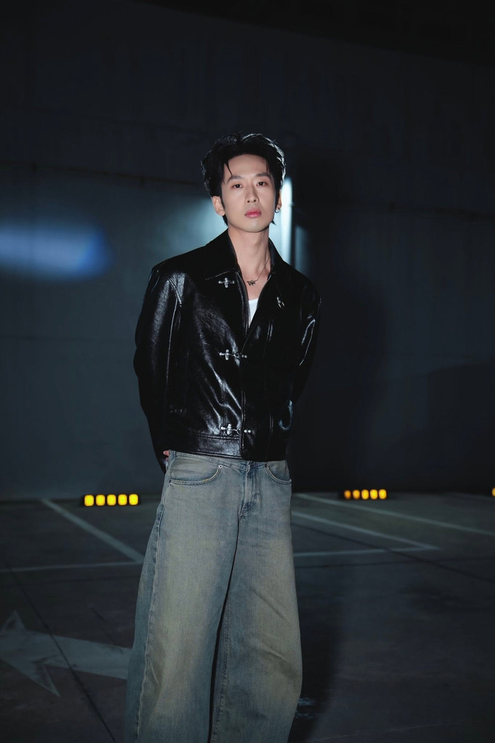 Tuấn Trần chọn tập trung cho điện ảnh thay vì xuất hiện thường xuyên trên gameshow. Ảnh: FBNV