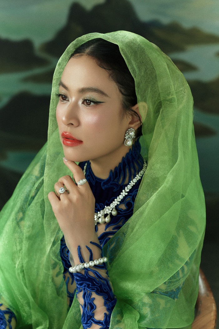 Hoàng Thùy Linh trở lại với Thầy Dùi: MV 1001 ẩn dụ, chất nhạc dân gian vẫn bá nhất Vpop Ảnh 4