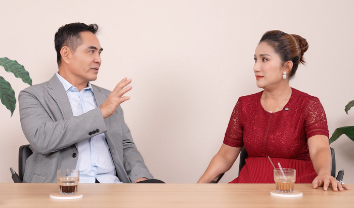 Cát Tường và Trung Dũng bàn luận về tình yêu, hôn nhân và lựa chọn chia tay trong tập mới của Thật Giả. Ảnh: Chụp màn hình