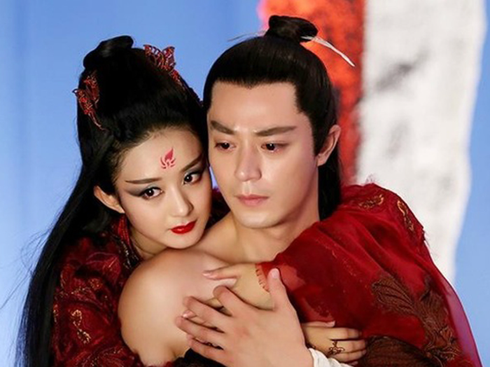 Hoa Thiên Cốt giúp Triệu Lệ Dĩnh và Hoắc Kiến Hoa ghi dấu ấn với chuyện tình sư đồ đầy bi kịch.