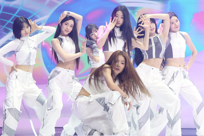 Lee Soo Man trở lại sau 3 năm: Canh bạc mới có thể thay đổi cục diện Kpop? Ảnh 4