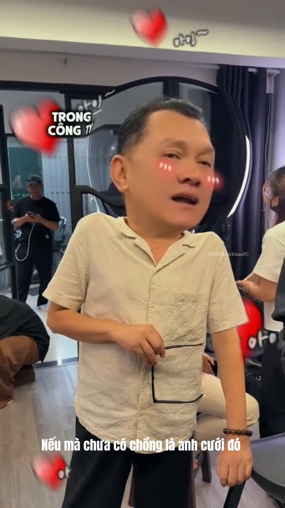 NSƯT Hữu Châu đòi cưới NSND Kim Xuân Ảnh 1