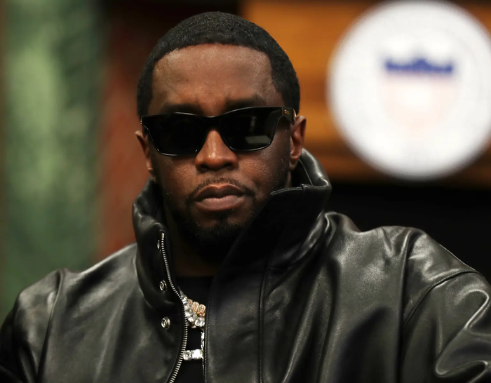 Sean “Diddy” Combs được cho là đã bị đưa trở lại khu biệt giam.