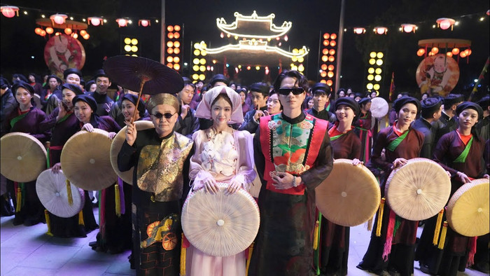 Thành công của Bắc Bling giúp Hòa Minzy củng cố hình ảnh một nữ ca sĩ theo đuổi hướng đi gắn với văn hóa Việt.&nbsp;