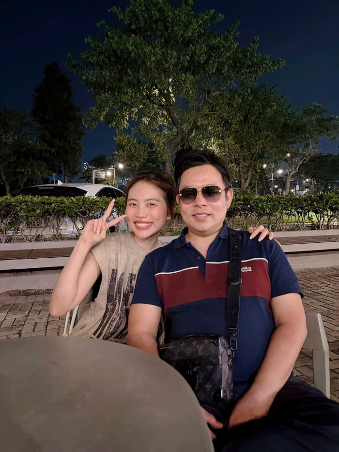 Khán giả hy vọng Quang Lê sẽ tiếp tục giúp Phương Mỹ Chi có được hạnh phúc trọn vẹn với đêm nhạc tại Hà Nội sắp tới.