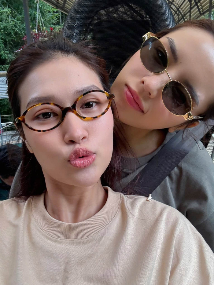 Thiên Ân và Kỳ Duyên thường xuyên đồng hành trong các hoạt động đời thường cũng như những cột mốc quan trọng của nhau.