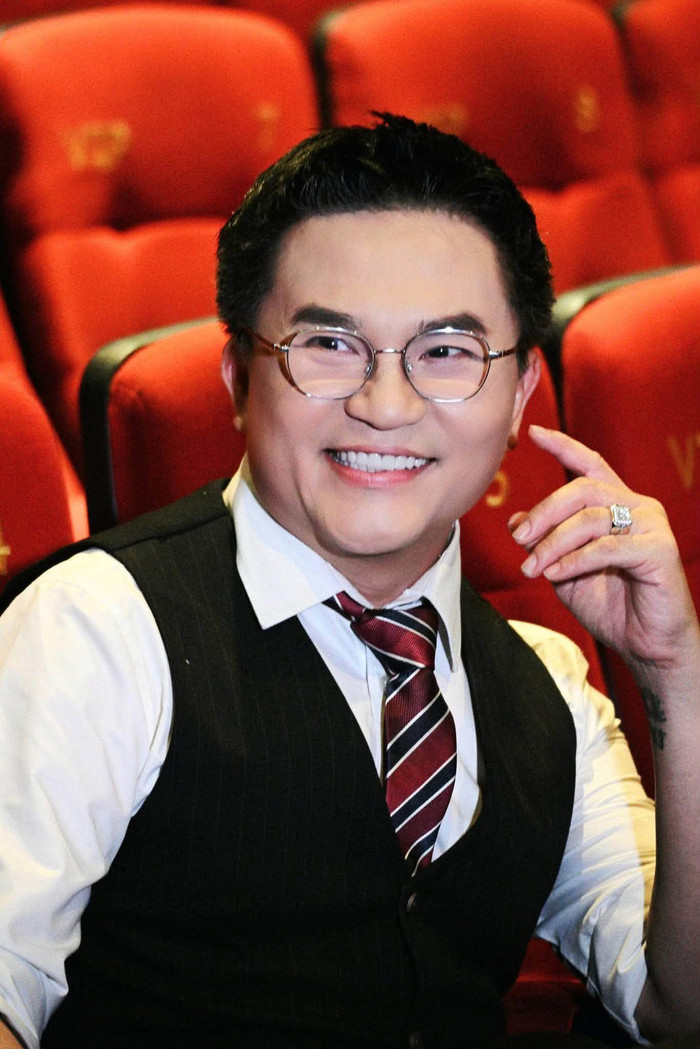 NSƯT Đại Nghĩa chia sẻ những khó khăn khi tham gia Án Mạng Karaoke. Ảnh: FBNV