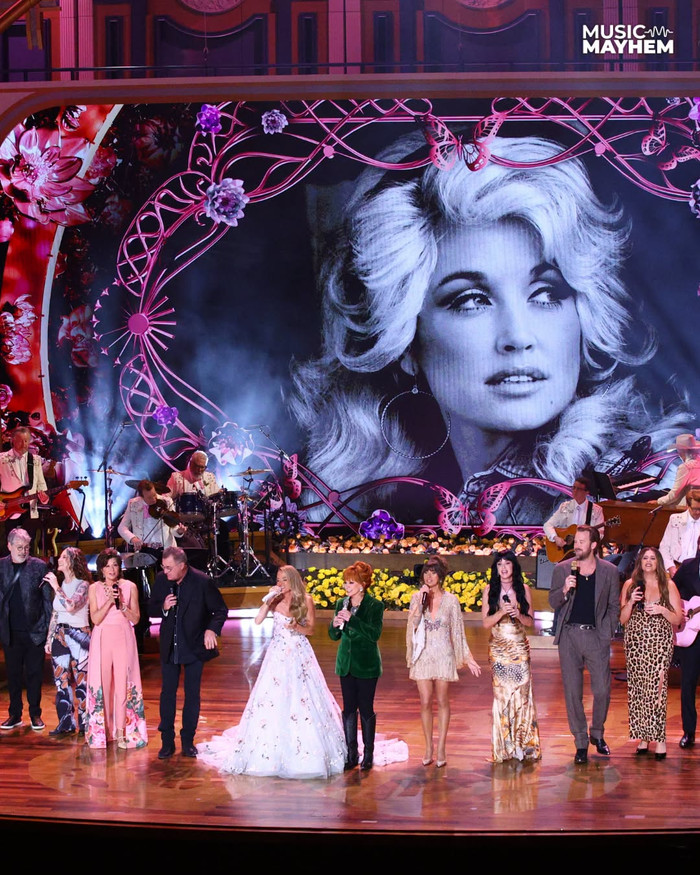Dolly Parton và điều khiến cả Hollywood tiếc thương Ảnh 1