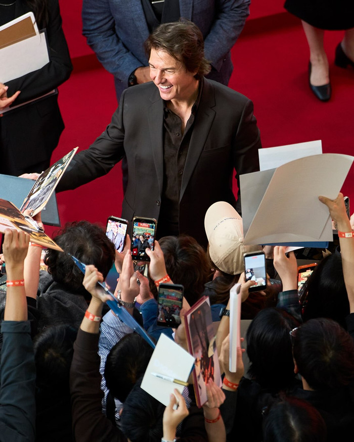 Dù đã bước sang tuổi 64, Tom Cruise vẫn miệt mài theo đuổi các dự án mới và chưa có dấu hiệu dừng lại trên hành trình điện ảnh.
