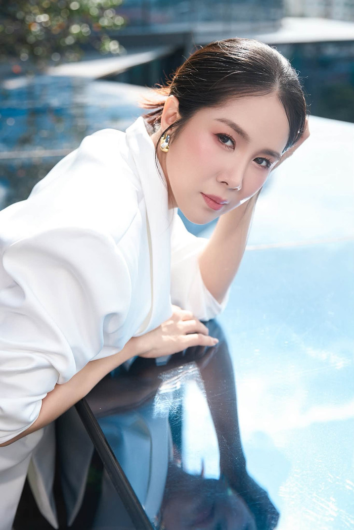 Lê Phương đang có lịch trình làm việc dày đặc.