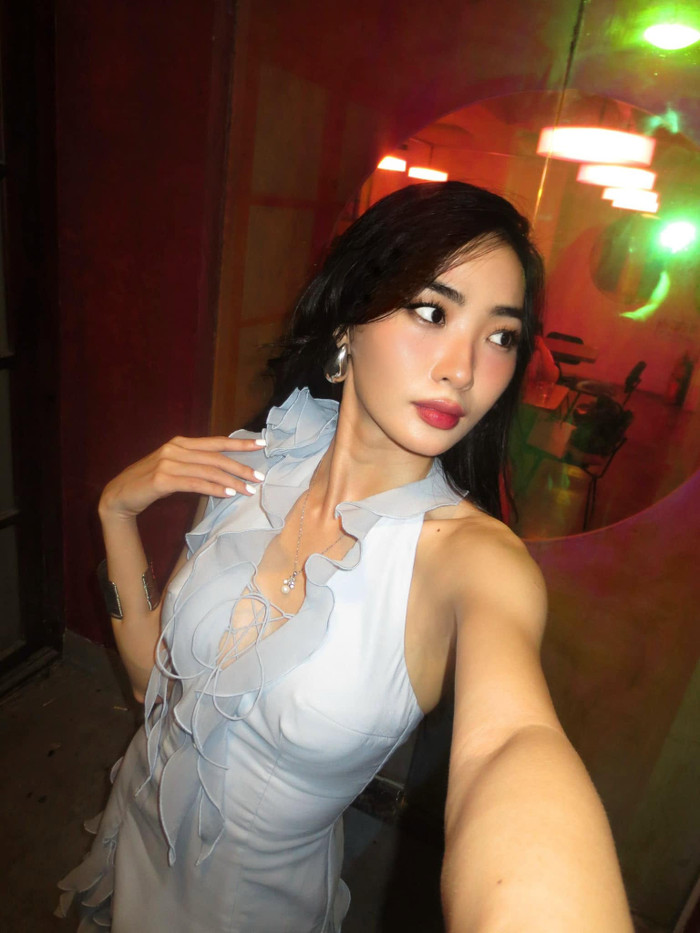 Vẻ đẹp quyến rũ của Trà My.
