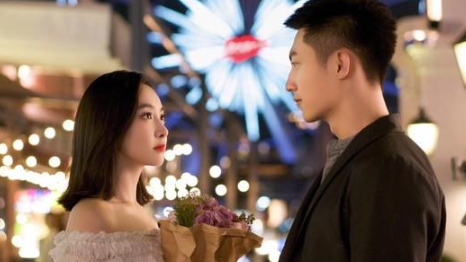 8 cặp đôi Hoa ngữ ăn ý trên phim lẫn ngoài đời Ảnh 6