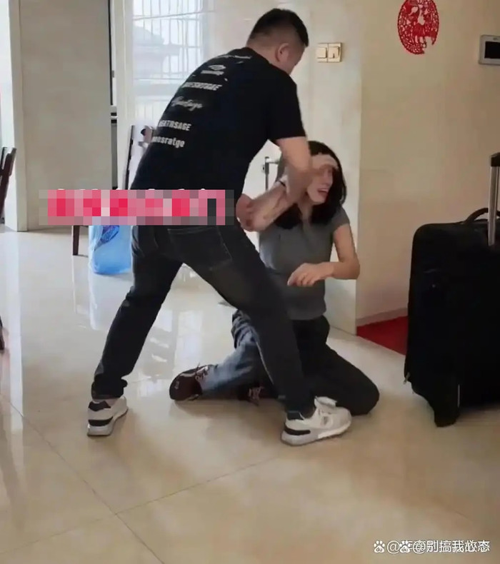 Vợ nói đi du lịch 5 ngày, người chồng nổi giận đuổi ra khỏi nhà khi phát hiện sự thật phía sau Ảnh 3