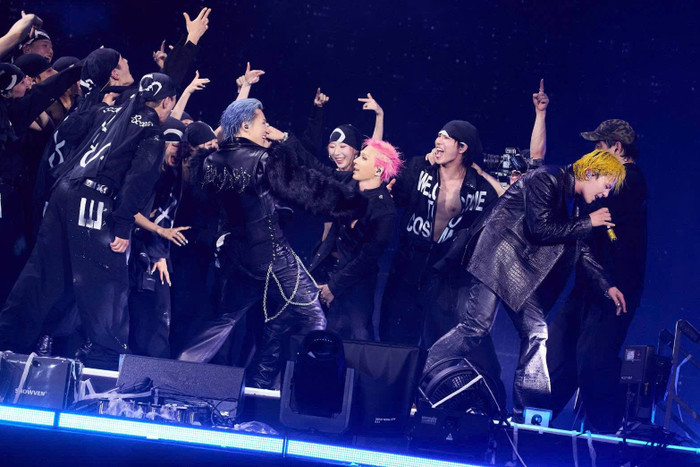 Vé concert BIGBANG đắt đỏ vẫn cháy hàng, sức hút nào khiến fan Việt xuống tiền? Ảnh 1