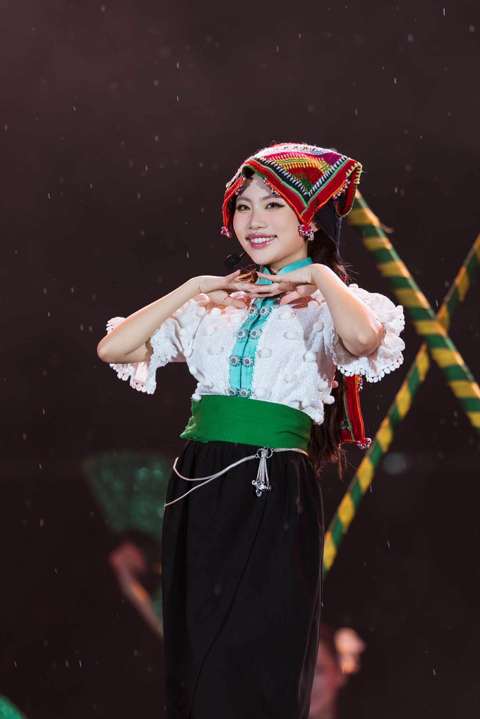 Phương Mỹ Chi tham gia các dự án âm nhạc mang tính sáng tạo, khai thác văn hóa Việt Nam theo cách gần gũi với khán giả trẻ.