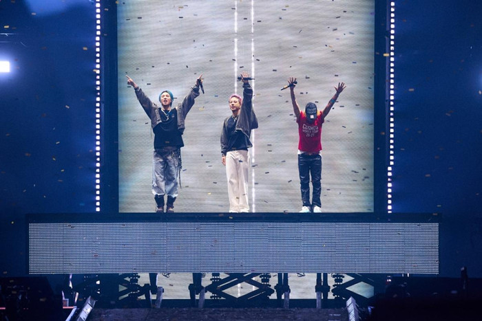 Khán giả bức xúc concert BIGBANG tại SVĐ Mỹ Đình Ảnh 1