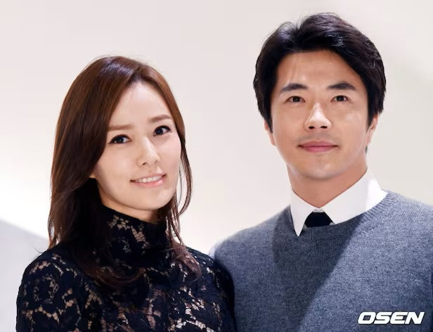 Kwon Sang Woo và Son Tae Young hiện có hôn nhân hạnh phúc. (Ảnh OSEN)