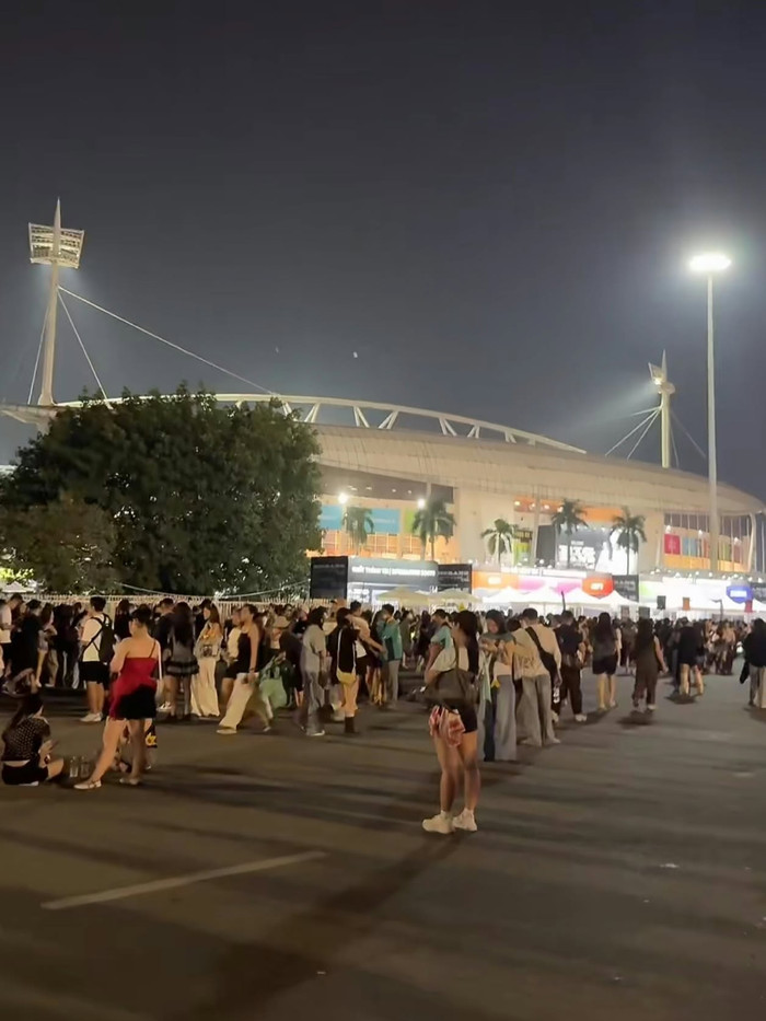 Trực tiếp Day 2 concert BIGBANG tại Hà Nội Ảnh 1