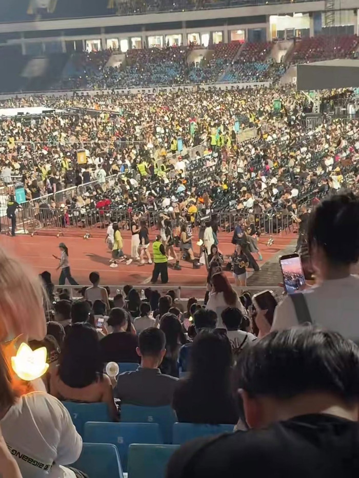 Trực tiếp Day 2 concert BIGBANG tại Hà Nội Ảnh 1