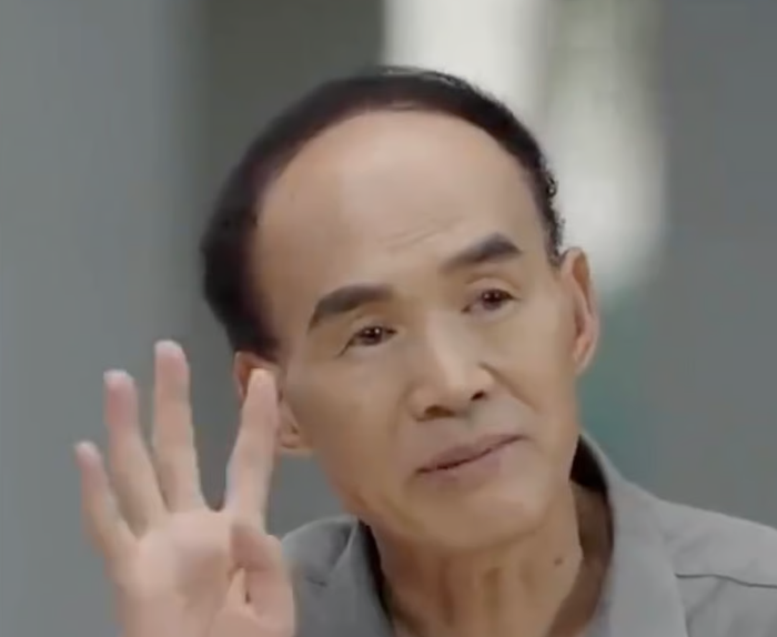 Vị giáo sư còn cho rằng tuổi 40 có thể là độ tuổi lý tưởng hơn để tìm kiếm tình yêu, bởi sự trưởng thành giúp mỗi người hiểu rõ bản thân mình hơn. Ảnh: ifeng
