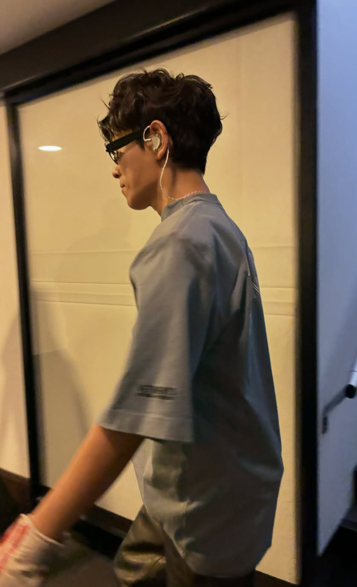 T.O.P lộ diện sau khi công khai hẹn hò Nana Ảnh 3