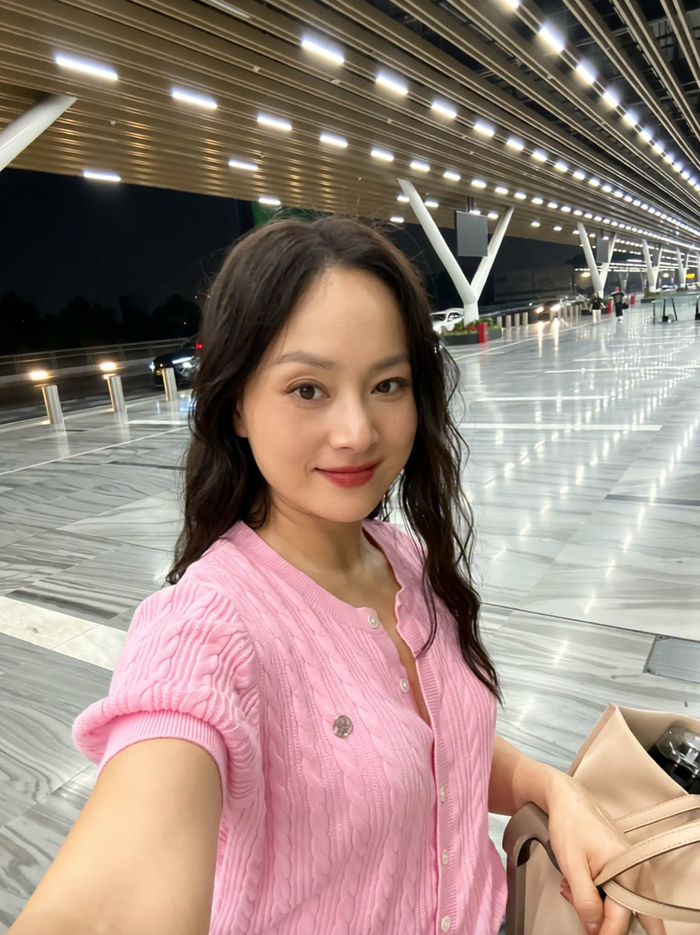 Lan Phương cũng đang duy trì lịch trình làm việc tại TP.HCM.