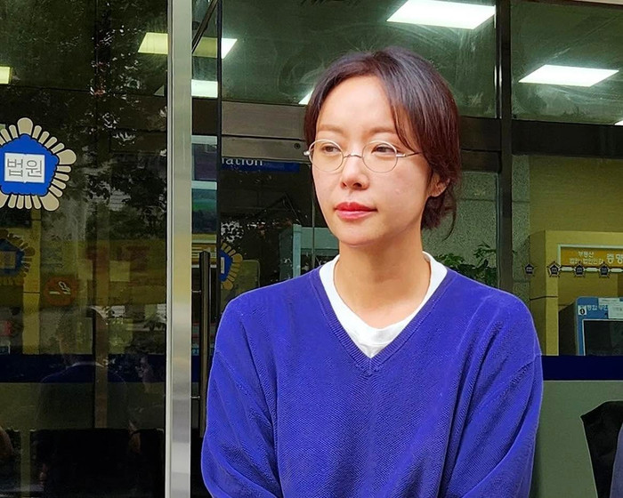 Hwang Jung Eum thừa nhận gặp khó khăn sau ly hôn.