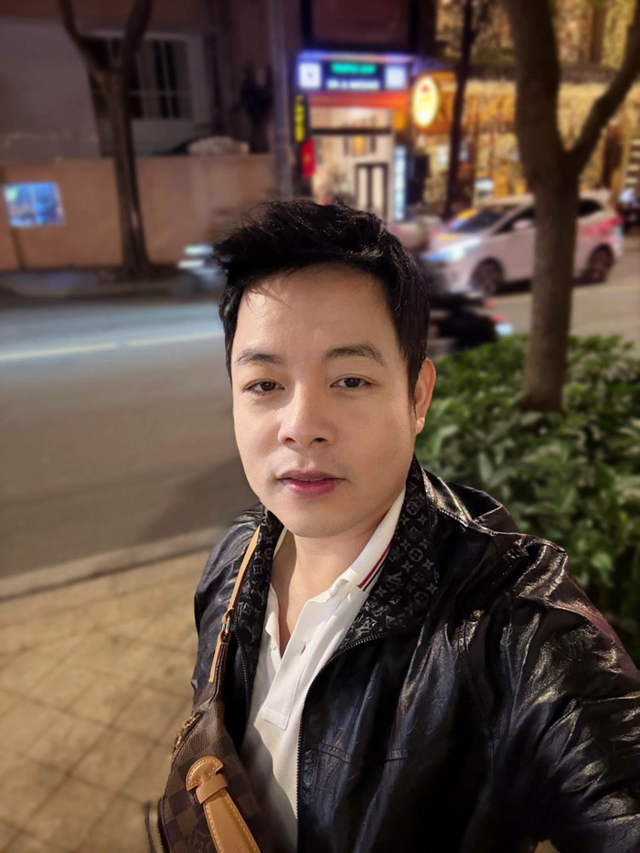 Quang Lê duy trì sức hút sau nhiều năm hoạt động nghệ thuật.