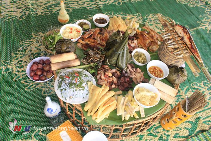 Ẩm thực ở miền Tây Nghệ An. Ảnh: Truyền hình Nghệ An