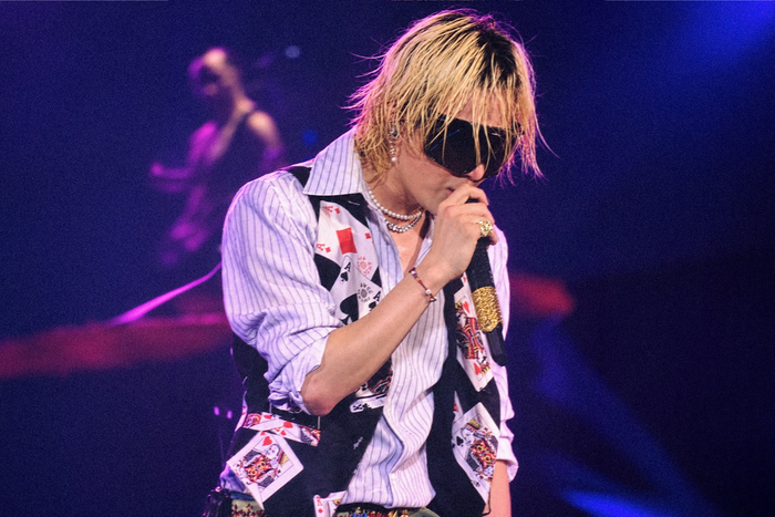 G-Dragon cùng các thành viên BIGBANG đang thực hiện chuyến lưu diễn vòng quanh thế giới nhân kỷ niệm 20 năm debut của nhóm.