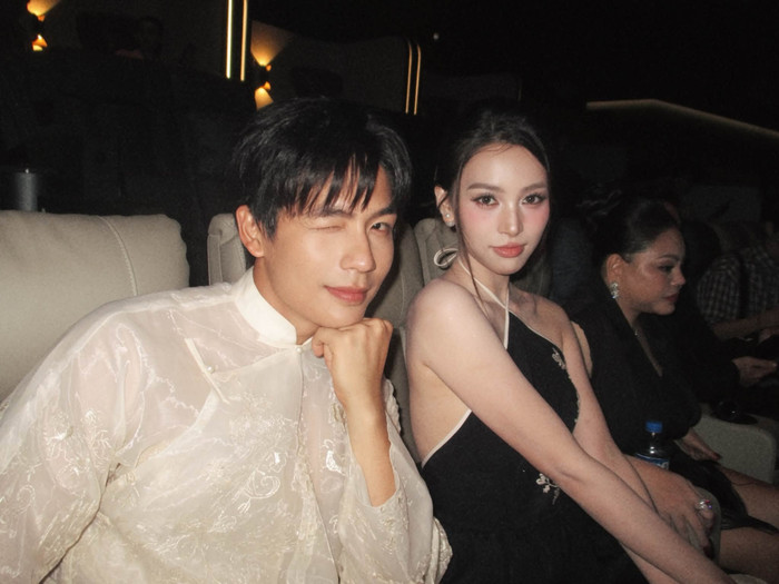Hoa hậu Tiểu Vy và Quốc Anh duy trì mối quan hệ thân thiết sau khi đóng phim Bộ Tứ Báo Thủ.