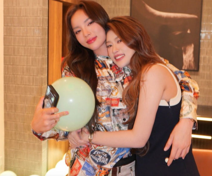 Kỳ Duyên và Thiên Ân.